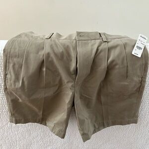 Brand new BB shorts in tan. They are actually pleated fronts. Size 32.